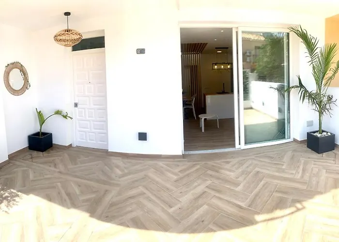 Alamos Sango Costa Торремолинос